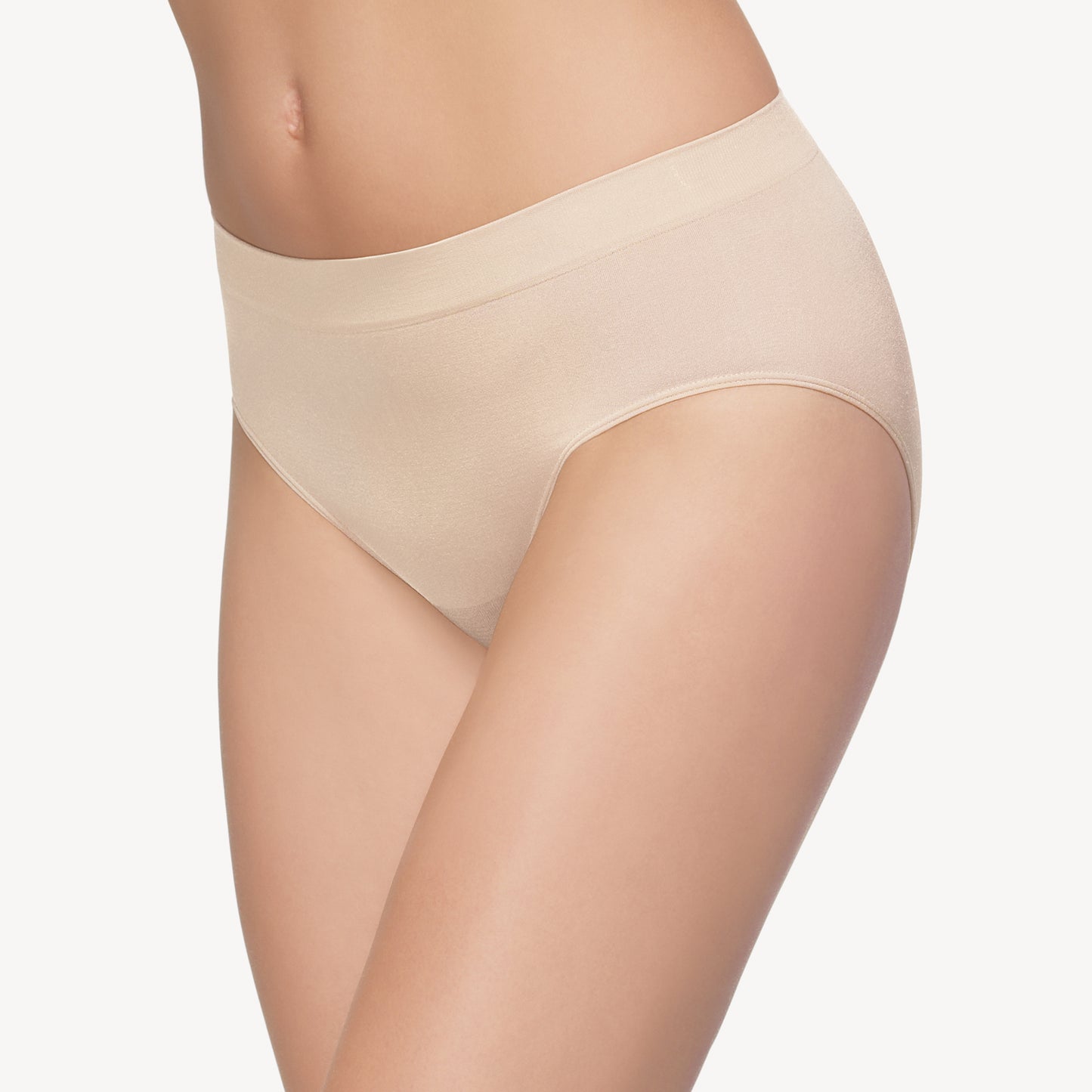 B-Smooth Seamless Brief - 838175 Bras & Lingerie - Underwear - Brief Wacoal NEUTRAL L