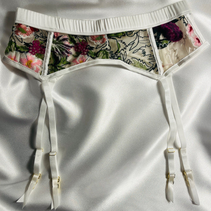 Embroidered Floral Garter Belt - 12201 Bras & Lingerie - Bras - Bralettes Kilo Brava