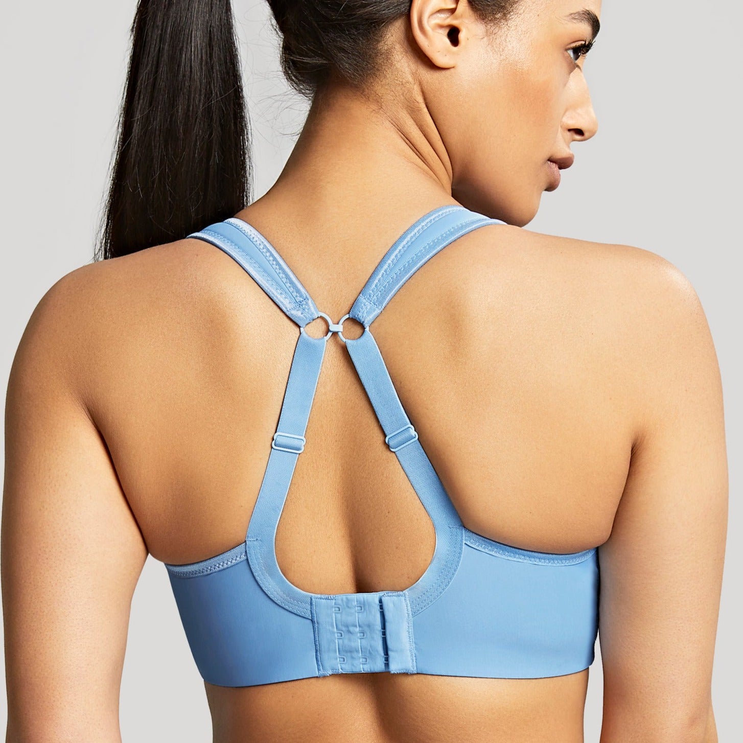 Wired 5021 Sports Bra – The Full Cup